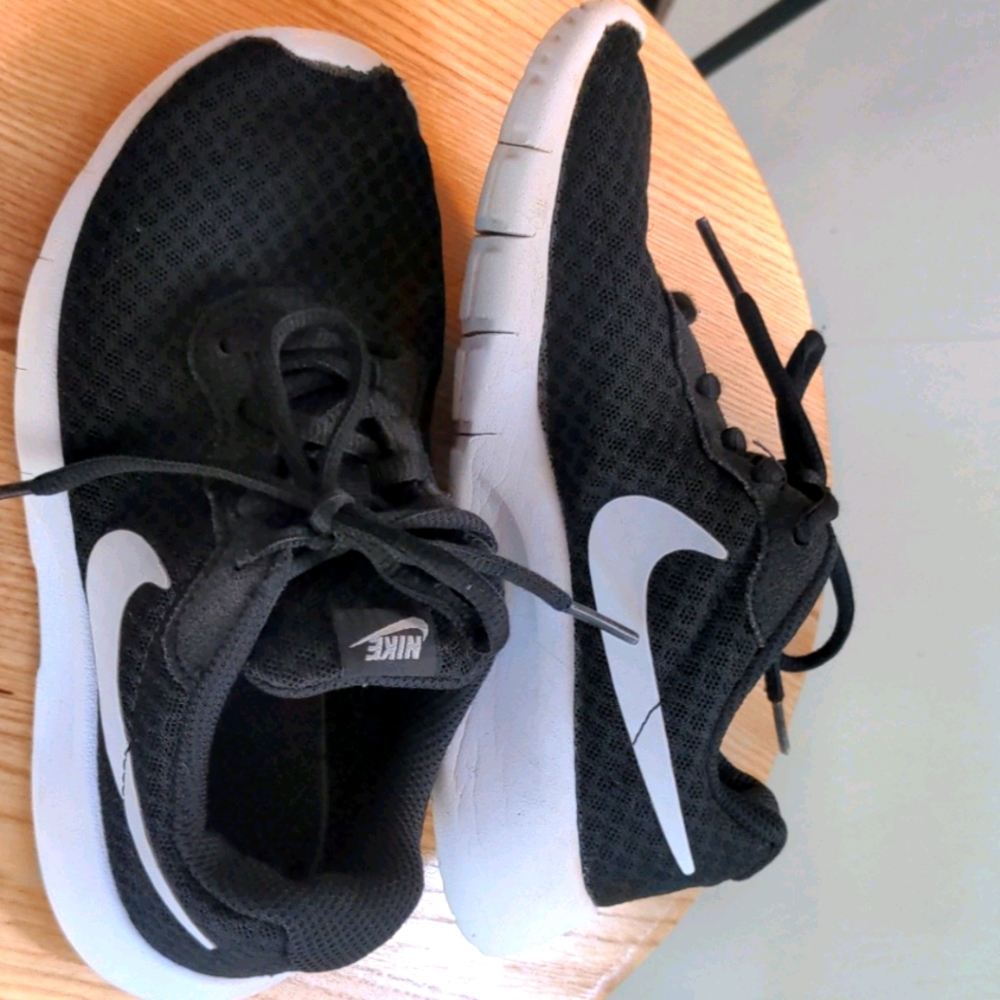 Nike youth sneakers